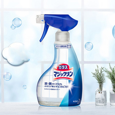 Xịt tẩy vệ sinh cặn Canxi Kao Nhật Bản 400ml trên vòi sen, bồn tửa mặt, kính nhà tắm, gạch men ố màu