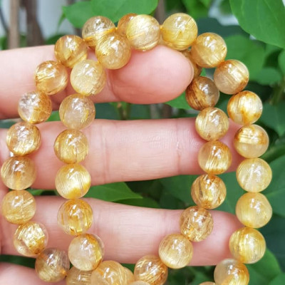 Vòng đeo tay phong thủy may mắn nữ đá thạch anh tóc vàng đồng trục tự nhiên Size vòng hạt 9mm ánh sáng rất đẹp Vòng chuẩn hợp nữ mệnh kim, mệnh thổ, mệnh Thủy ạ