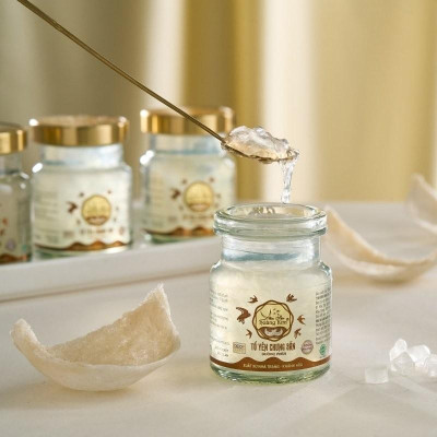 Hộp Tổ Yến Chưng Đường Phèn ( 8 Hũ/70ml)