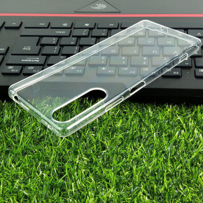 Ốp lưng silicon dẻo trong suốt mỏng 0.6mm cho Sony Xperia 1, Xperia 5, 1 Mark 2/3/4/5, 5 Mark 2/3/4/5, XZ1/2/3... hiệu Ultra Thin độ trong tuyệt đối chống trầy xước - Hàng nhập khẩu