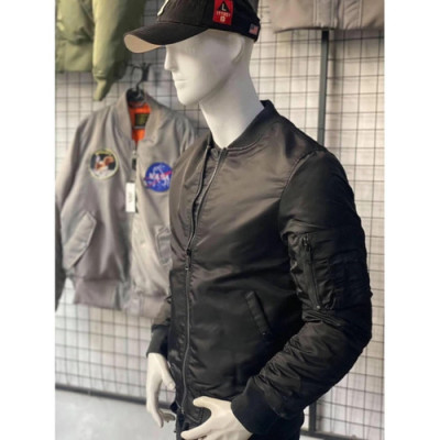 Áo khoác Bomber Basic Slimfit chất liệu vải polyester lụa cao cấp phong cách sang trọng - ARES SHOP