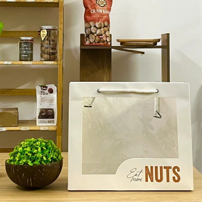 Quà Tặng Oaky - Combo Hạt Dinh Dưỡng Cao Cấp Hạnh Nhân, Nho Khô - Tặng Túi Giấy