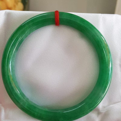 Vòng tay Nam Nữ đá Cẩm Thạch Đậu Lý QC 65mm x chột 10mm Vòng màu xanh đậm Anh Chị tay to Cân Nặng 75kg - 85kg đeo ạ