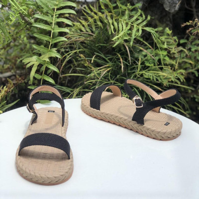 Sandal nữ hot trend  trẻ trung năng động 21423