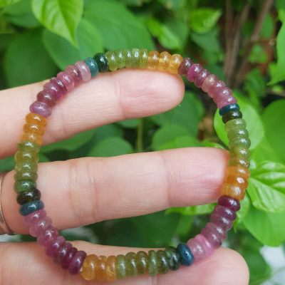 Vòng Tay Phong thủy may mắn  Chất liệu Đá Tourmaline bánh xe đẹp tự nhiên màu đẹp  Nữ tất cả các mệnh đeo vừa đẹp vừa xinh tốt cho sức khỏe ạ