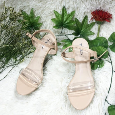 Sandal nữ cao cấp hot trend  trẻ trung năng động 20820