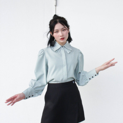 Chân váy vạt đắp xếp ly đen