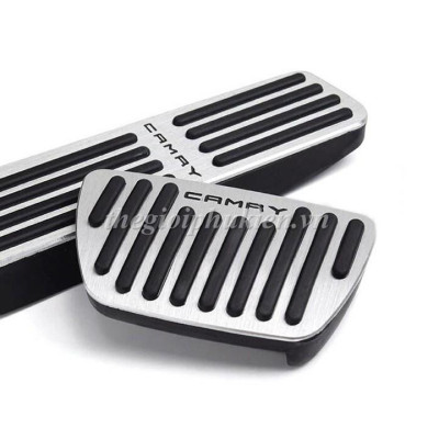 Bộ ốp bọc chân ga, chân phanh Toyota Camry 2019