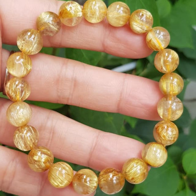 Vòng đeo tay phong thủy may mắn nữ đá thạch anh tóc vàng đồng trục tự nhiên Size vòng hạt 9mm ánh sáng rất đẹp Vòng chuẩn hợp nữ mệnh kim, mệnh thổ, mệnh Thủy ạ