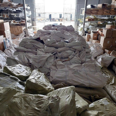 Thảm ô tô sd1 2 lớp dạng lưới lục giác Vinfast Fadil  màu đen - bề mặt cao su siêu sạch - Macsim