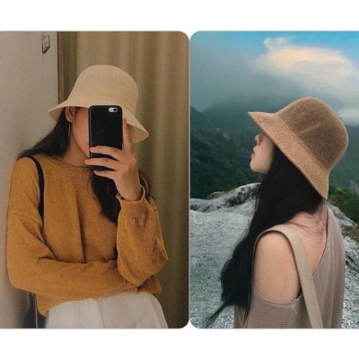 Mũ đi biển vành tròn gắn tag chư M nón móc len sợi rộng vành đi chơi siêu đẹp dành cho nữ.