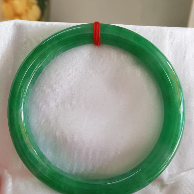 Vòng tay Nam Nữ đá Cẩm Thạch Đậu Lý QC 65mm x chột 10mm Vòng màu xanh đậm Anh Chị tay to Cân Nặng 75kg - 85kg đeo ạ