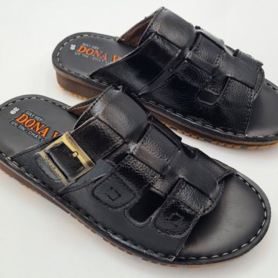 Dép quai ngang nam da bò thật 100% DONAVY,đính khuy thời trang may quai và đế rất chắc chắn DO3KD