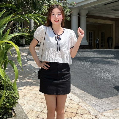 Chân váy ngắn nữ form dáng chữ A có size dễ phối đồ Iris Miều Est.2013
