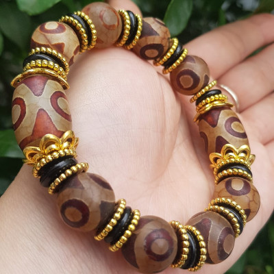 ️Vòng tay nam mã não tây tạng nâu 3 mắt kiểu Size vòng 14mm đẹp Ý nghĩa mang năng lượng tích cực may mắn cát tường cho gia chủ ạ