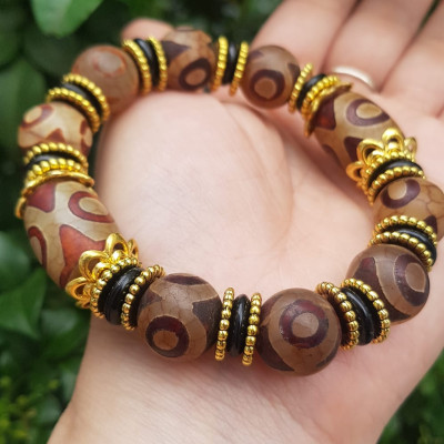 ️Vòng tay nam mã não tây tạng nâu 3 mắt kiểu Size vòng 14mm đẹp Ý nghĩa mang năng lượng tích cực may mắn cát tường cho gia chủ ạ