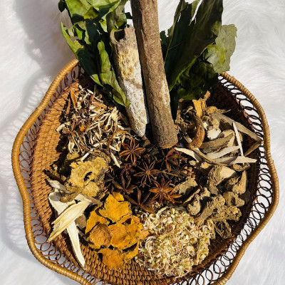 Túi chườm thảo mộc Adeva Naturals - 100 lần sử dụng - Nóng hoặc lạnh - Giảm đau mỏi xương khớp, giúp thư giãn, giảm căng thẳng mệt mỏi. Tiện lợi - nhanh chóng - hiệu quả - sử dụng cho mọi lứa tuổi