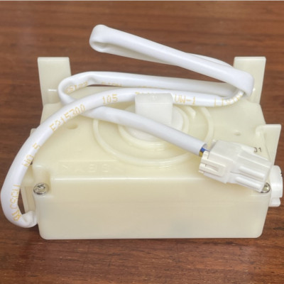 MOTOR ĐÁ XOAY, MOTOR ĐÁ RƠI, MOTOR ĐỔ ĐÁ TỦ LẠNH SIDE BY SIDE TOSHIBA – HÀNG CHÍNH HÃNG