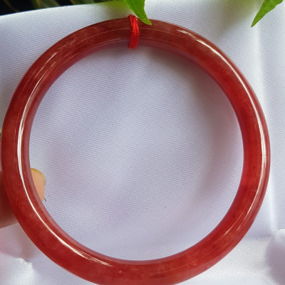 Vòng Cẩm Thạch Đỏ đẹp 58mm x chột 7mm màu đỏ đậm bóng là màu chiến thắng chuẩn hợp nữ mạng hỏa mạng thổ 55kg - 68kg đeo đẹp tay may mắn tốt sức khỏe công việc rực rỡ tài lộc ạ
