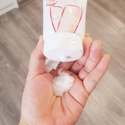 Kem tan mỡ Missha Hot Burning Perfect Body Gel Hàn Quốc