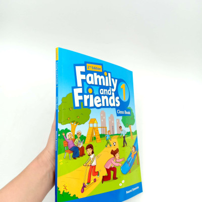 Family and Friends: Level 1: Class Book