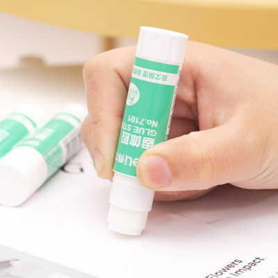 Hồ Khô Học Sinh Pva Deli 12 Lọ/Hộp 7101Z