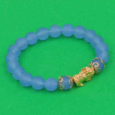 Vòng đeo tay Thạch Anh Xanh Biển Mờ 8 ly - cẩn Tỳ Hưu Phong Thủy inox vàng VTAXBMTHHKV8 - hợp mệnh Mộc, mệnh Thủy