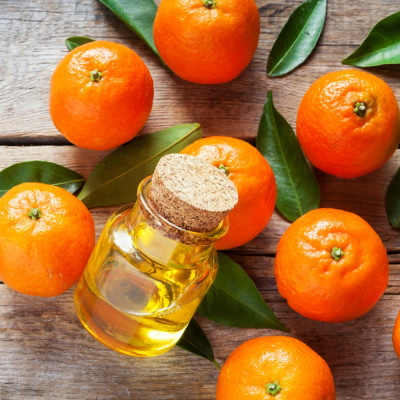 Tinh dầu Quýt 50ml nguyên chất từ thiên nhiên, xông phòng, khử mùi, thơm phòng, đuổi muỗi - KingOil