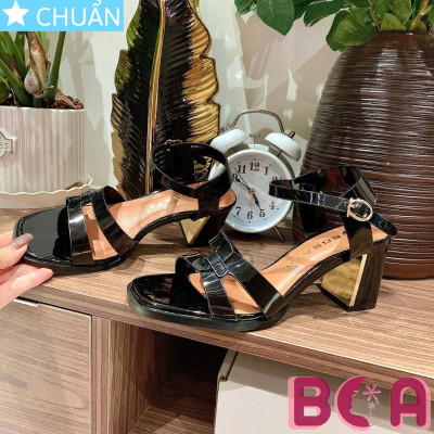 Sandal nữ hở mũi cao 6 phân RO657 ROSATA tại BCASHOP với thiết kế quai sau tiện lợi, lót êm ái giúp chân luôn thoải mái