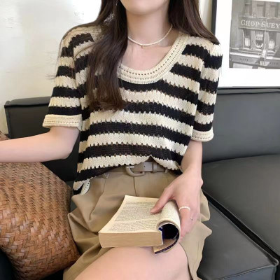 Áo Len Mỏng Dệt Kim Tay Ngắn Kẻ Cổ Tròn Kiểu Hàn Quốc Form Rộng Haint Boutique Al42