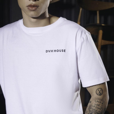 Áo thun cộc tay nam nữ DVH HOUSE - T SHIRT ĐEN TRẮNG by Đoàn Văn Hậu