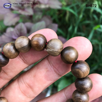 Vòng tay gỗ Thuỷ Tùng Thơm nức (BH672) Đắc Tài – Đắc Lộc – Đắc Bình An - May Mắn/ Vân gỗ đẹp - Bracelet of HAHANCO