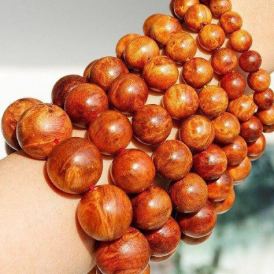 Vòng Tay Gỗ Nu Huyết Long (BH642) Trừ tà ma, giảm tai ương - đem lại tài lộc, sức khỏe, bình an - Bracelet of HAHANCO