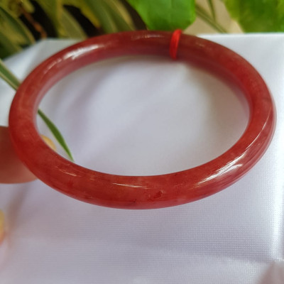 Vòng Cẩm Thạch Đỏ đẹp 58mm x chột 7mm màu đỏ đậm bóng là màu chiến thắng chuẩn hợp nữ mạng hỏa mạng thổ 55kg - 68kg đeo đẹp tay may mắn tốt sức khỏe công việc rực rỡ tài lộc ạ