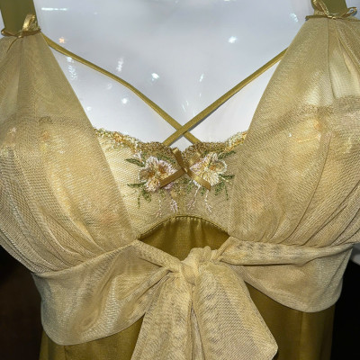 Váy Ngủ D612 Lụa Quảng Châu Cao Cấp Cột Nơ Hở Lưng Xinh Xắn