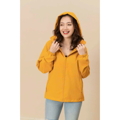 Áo khoác gió cách nhiệt phối mũ gọn gàng túi to rộng. Form unisex cho nữ nam. SIZE L MÀU XANH