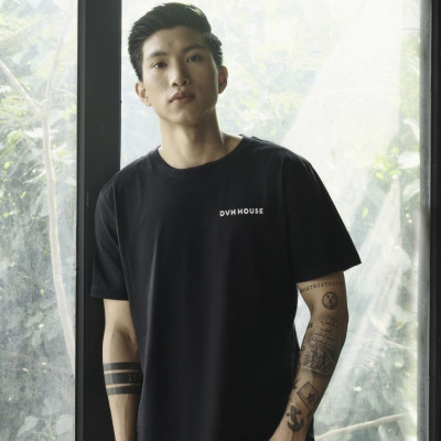 Áo thun cộc tay nam nữ DVH HOUSE - T SHIRT ĐEN TRẮNG by Đoàn Văn Hậu