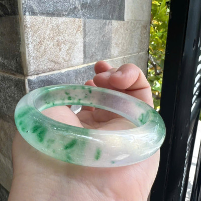 Vòng Tay Nữ Bản Hẹ Đá Mã Não DuLong Trắng Xanh Rong Biển Trong Bóng Đẹp Ni 53mm Cao 13mm Dầy 8mm Nữ 50kg - 55kg đeo Món quà tặng Nữ đeo tay xinh rẻ đẹp ý nghĩa ạ