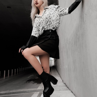 Chân váy vạt đắp xếp ly đen