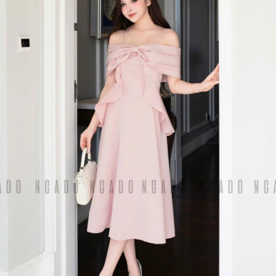 Đầm hồng 2 dây trễ vai NGADO , đầm dài , đầm dự tiệc