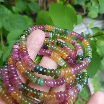 Vòng Tay Phong thủy may mắn  Chất liệu Đá Tourmaline bánh xe đẹp tự nhiên màu đẹp  Nữ tất cả các mệnh đeo vừa đẹp vừa xinh tốt cho sức khỏe ạ
