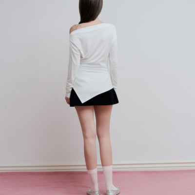 DOTTIE - Áo dài tay lệch vai - Trắng - T1055