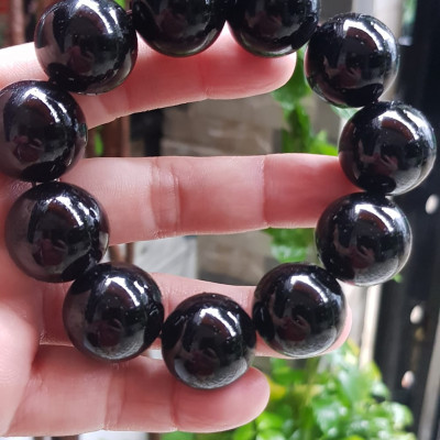 Vòng Tay May Mắn Nam Đá Mã Não Đen Đậm Đẹp size lớn 20mm Vòng chuẩn hợp các Anh mạng Thuỷ , mệnh Mộc ạ